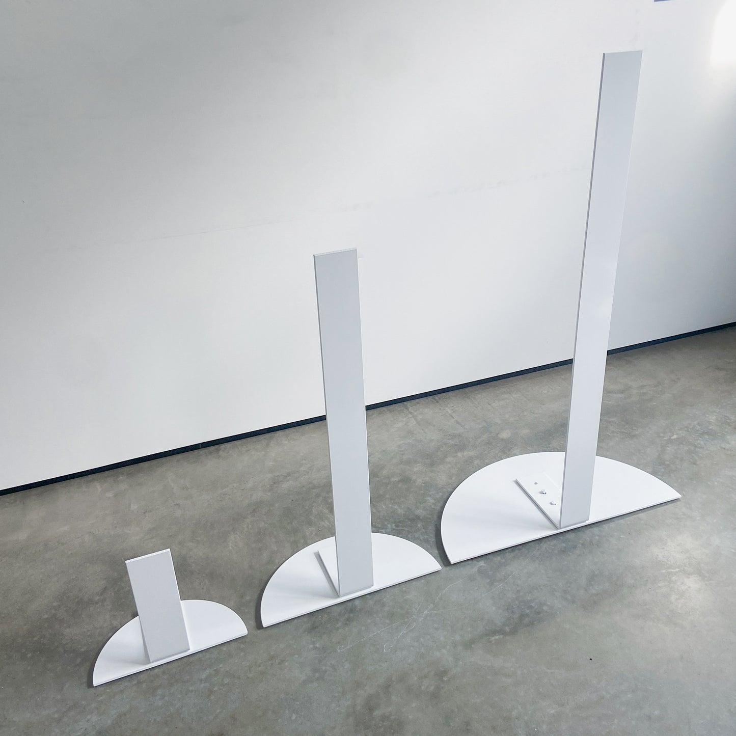 Free Standing Struts