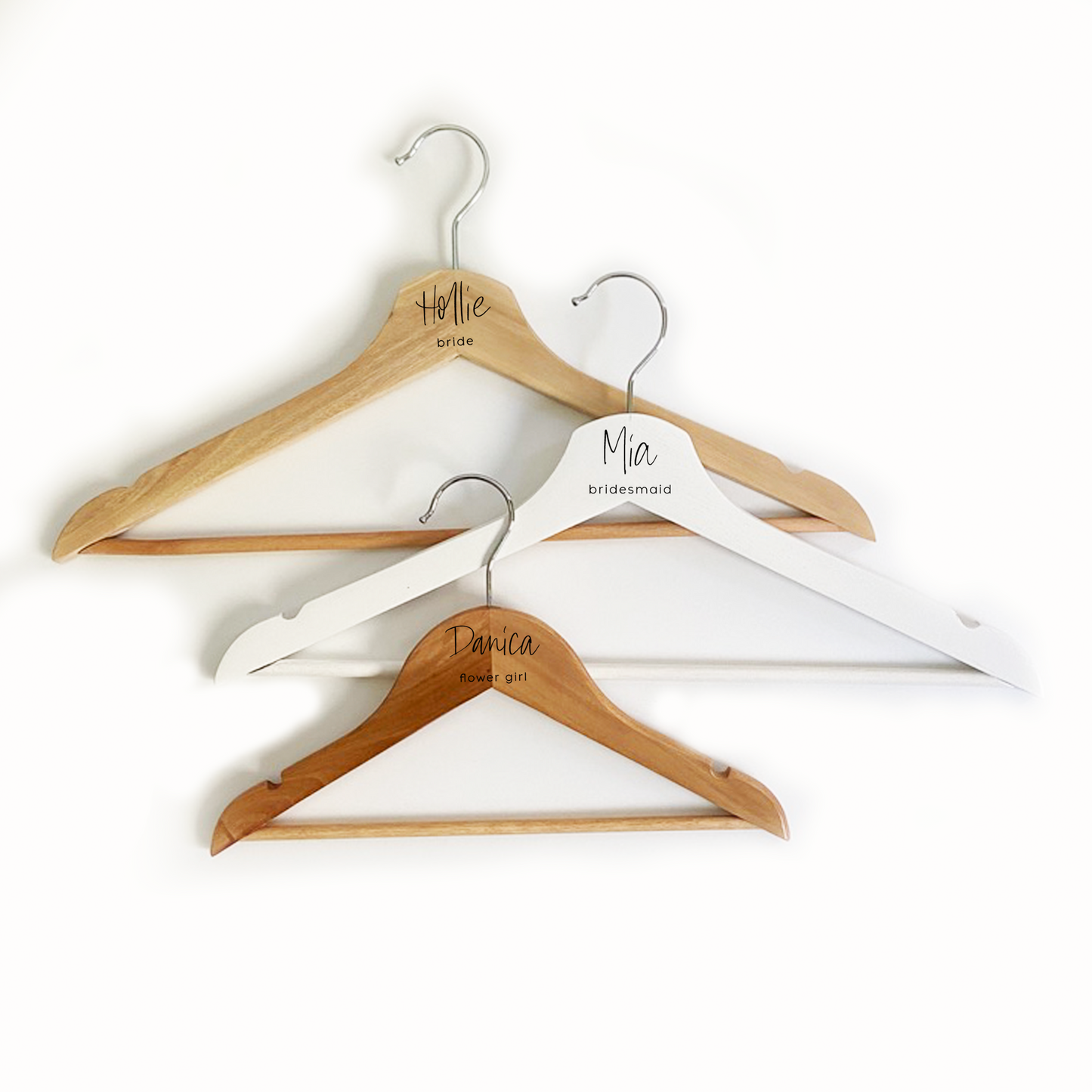 Ari | Coat Hanger